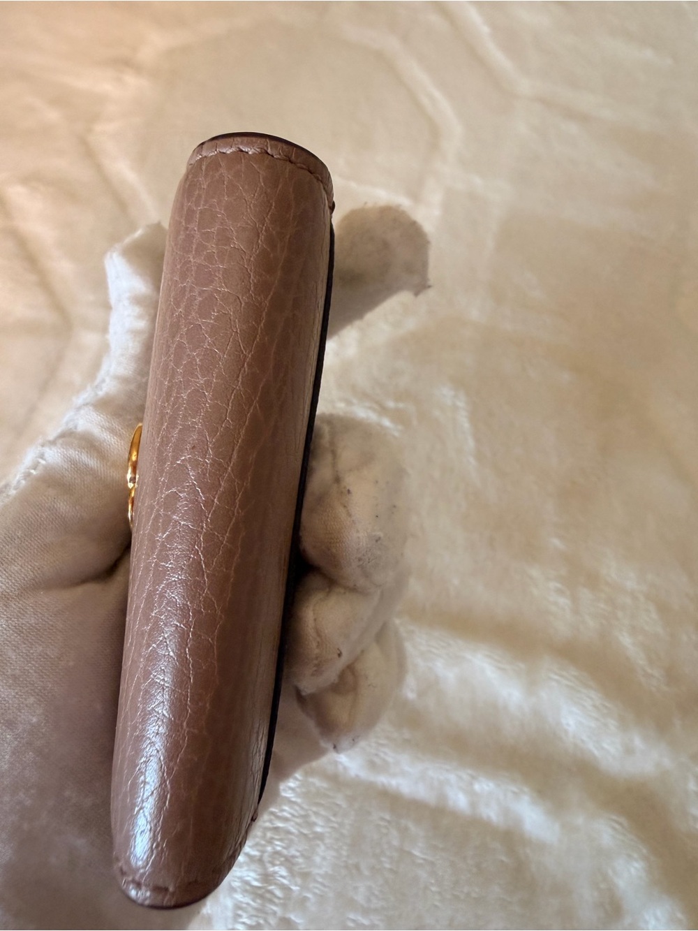 Gucci GG Marmont 6 ring Key Case. - Picture 5 of 16